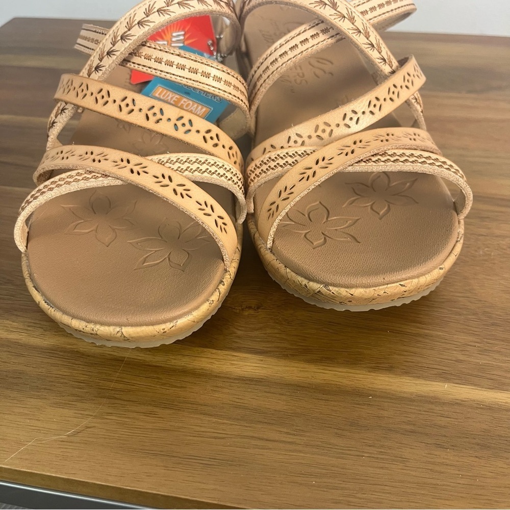 Sketchers BEVERLEE - TIGER POSSE wedge sandal wide size 10 new - Picture 11 of 13